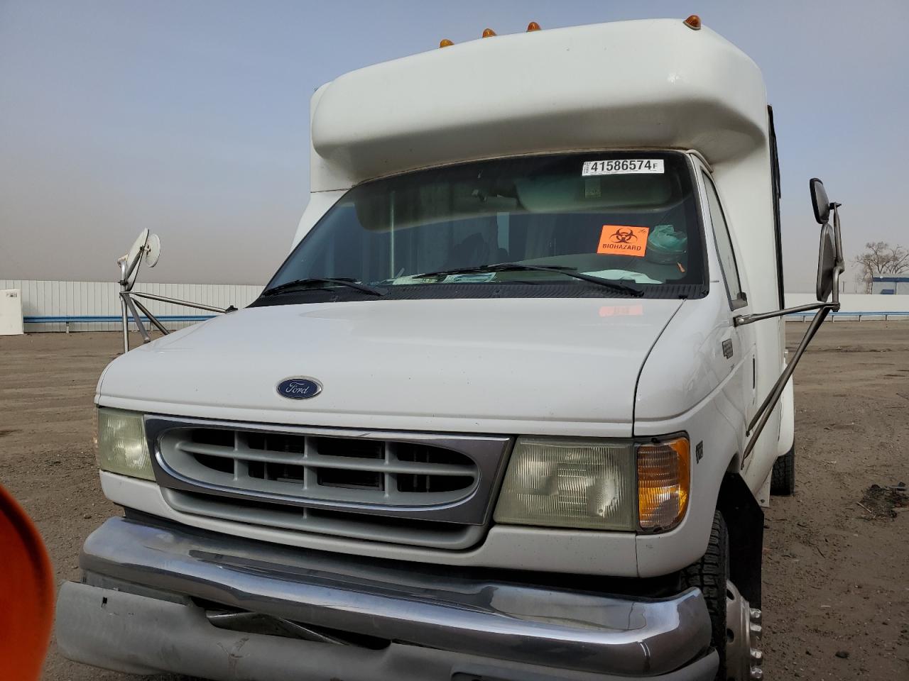 Ford Econoline (2002)
