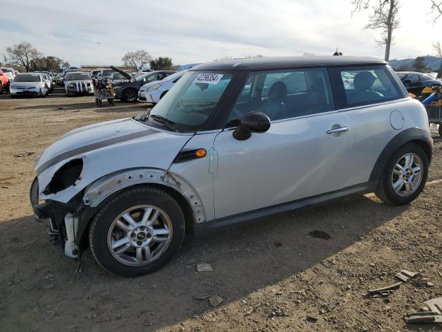 Mini Cooper (2012)