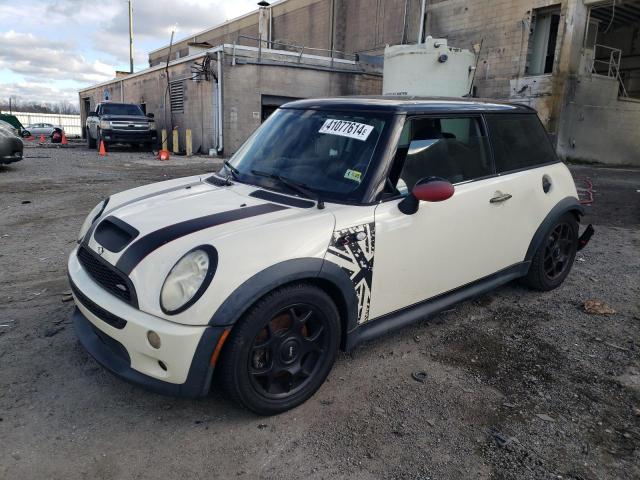 Mini Cooper (2005)