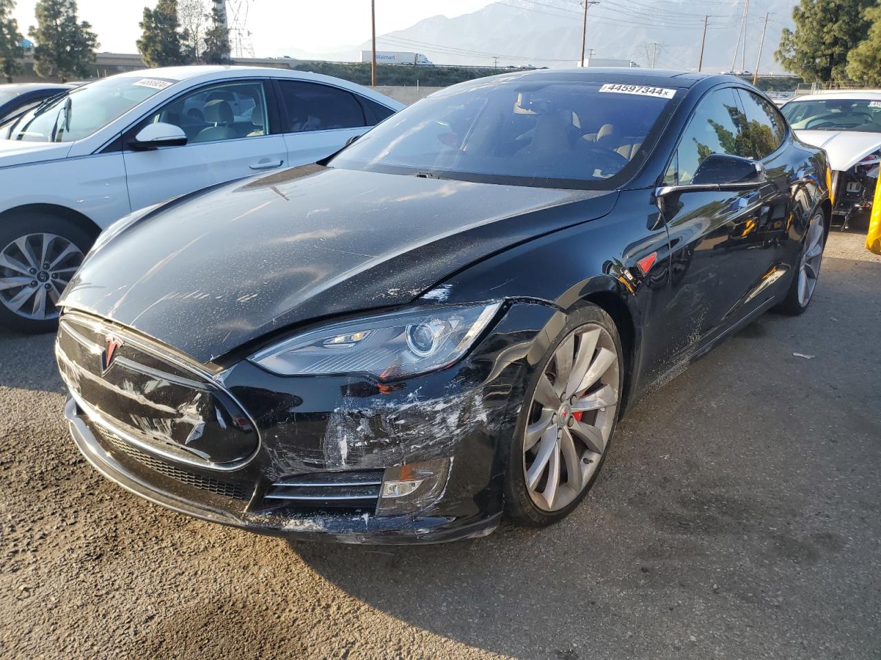 Tesla Model s (2014)