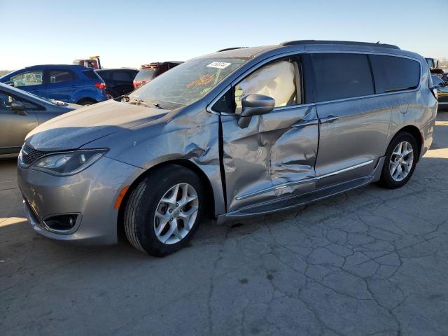 Chrysler Pacifica (2017)