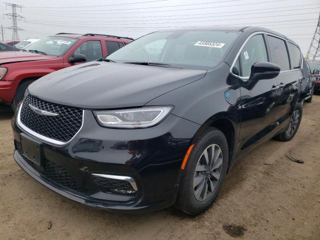 Chrysler Pacifica (2023)
