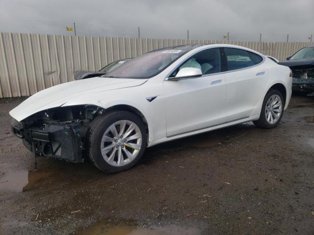 Tesla Model s (2019)