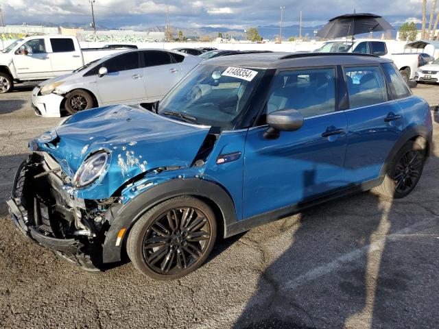 Mini Cooper (2023)