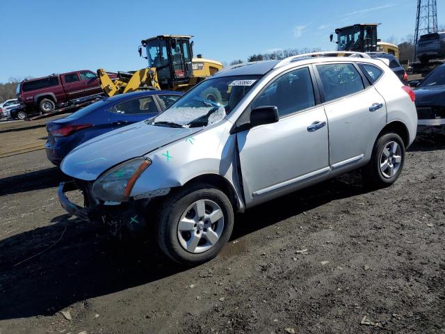 Nissan Rogue sele (2015)