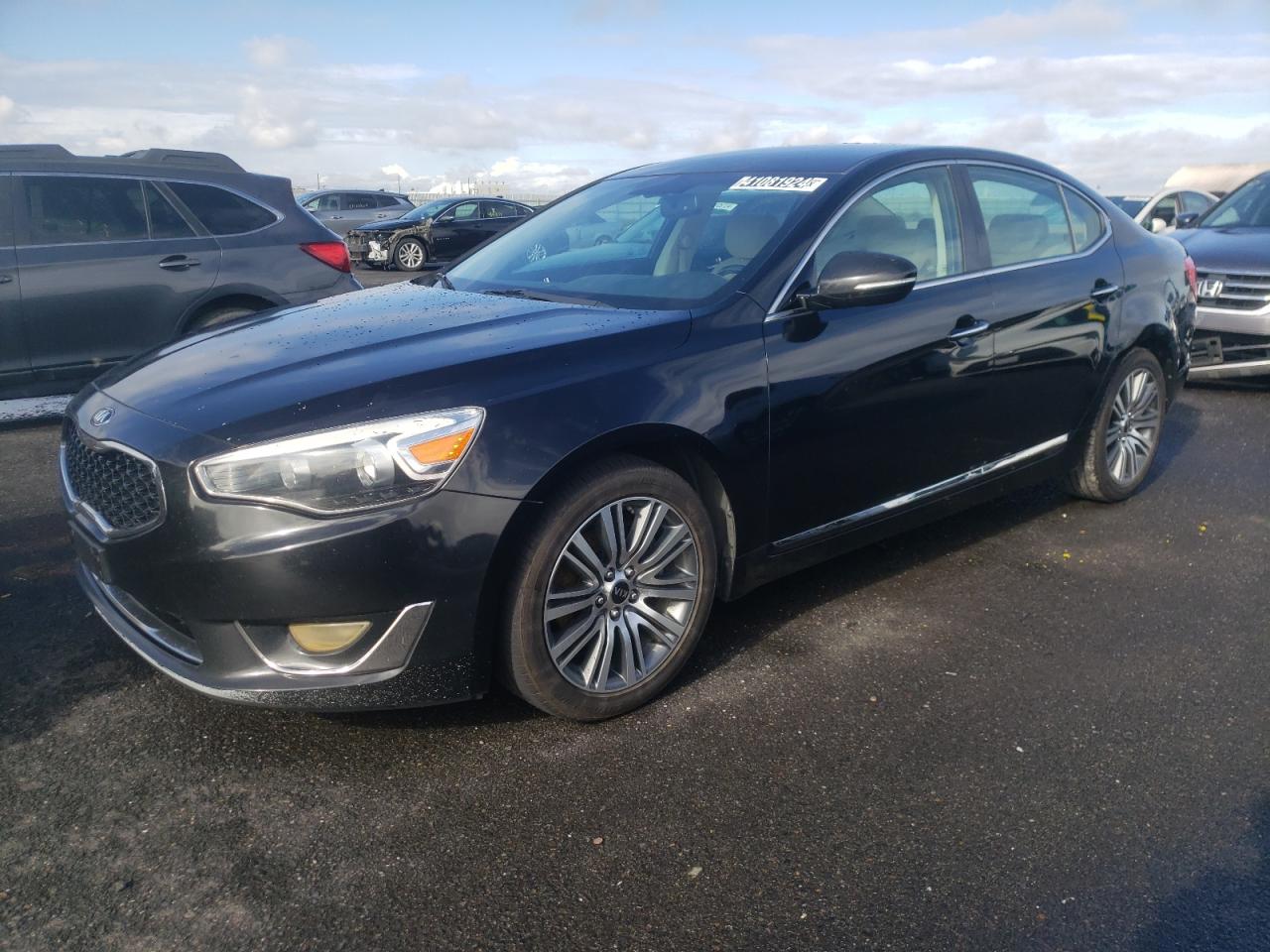 Kia Cadenza (2015)