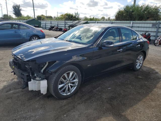 Infiniti Q50 base (2016)