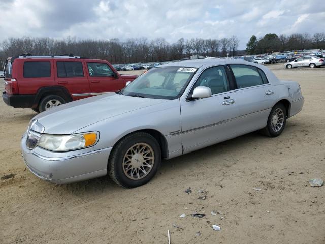 Lincoln Towncar (2002)