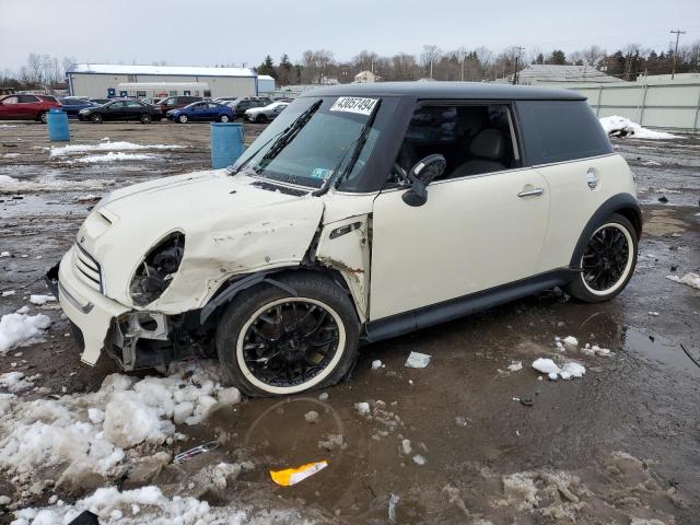Mini Cooper (2004)