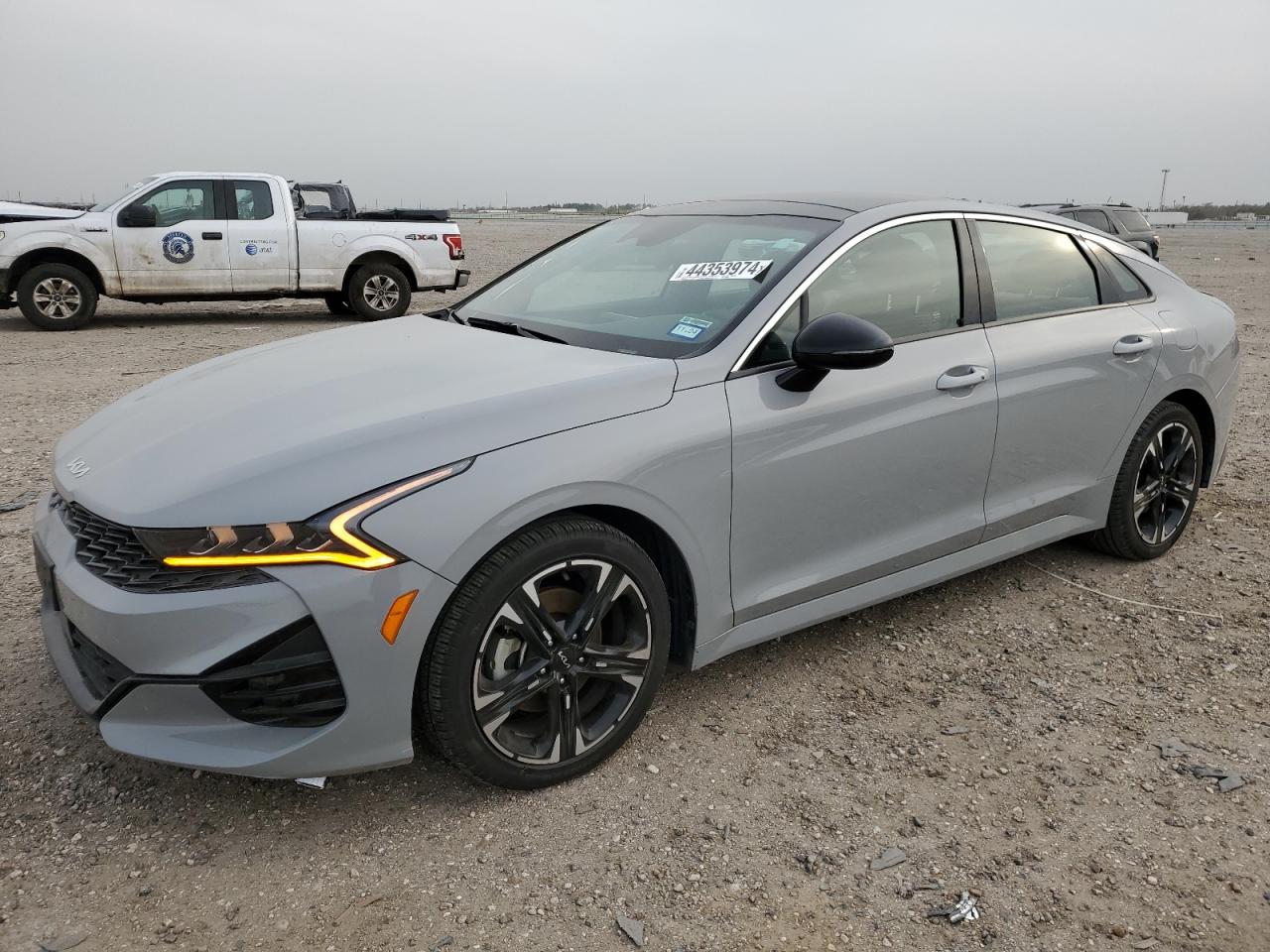 Kia K5 (2023)