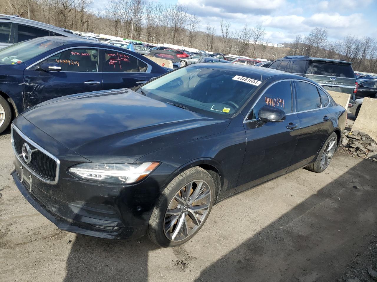 Volvo S90 (2018)