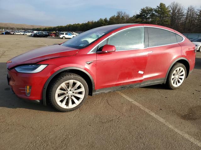 Tesla Model x (2021)