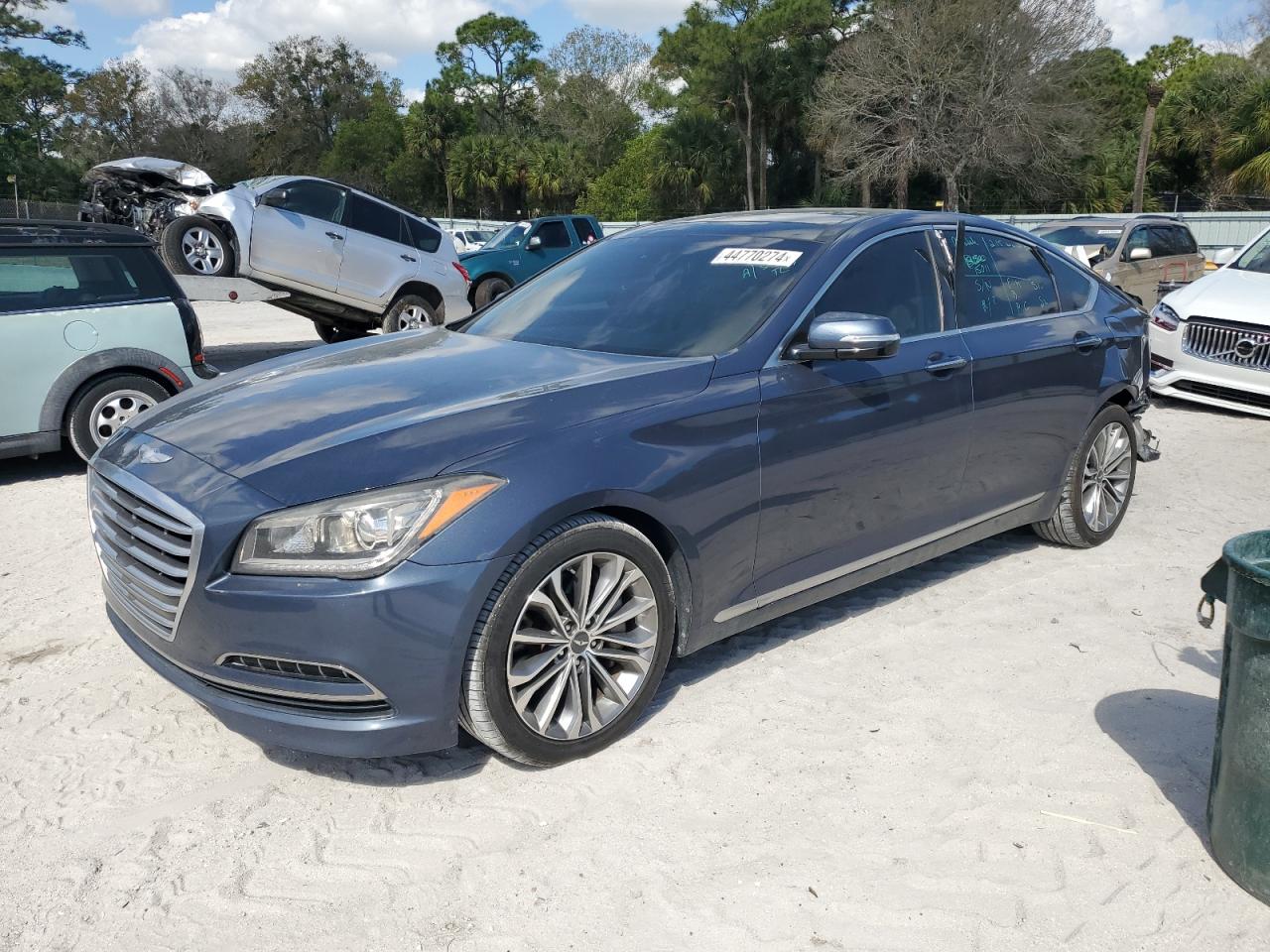 Hyundai Genesis (2015)