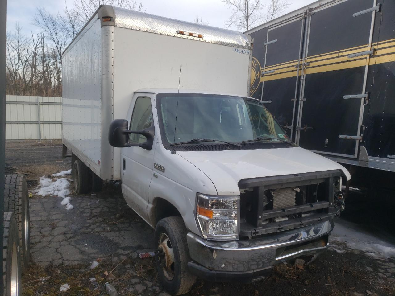 Ford Econoline (2018)