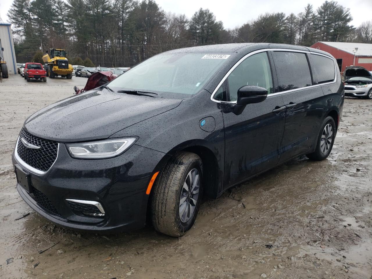Chrysler Pacifica (2023)