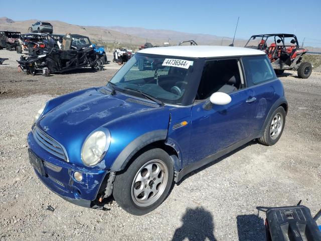 Mini Cooper (2005)