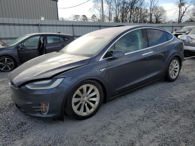 Tesla Model x (2016)