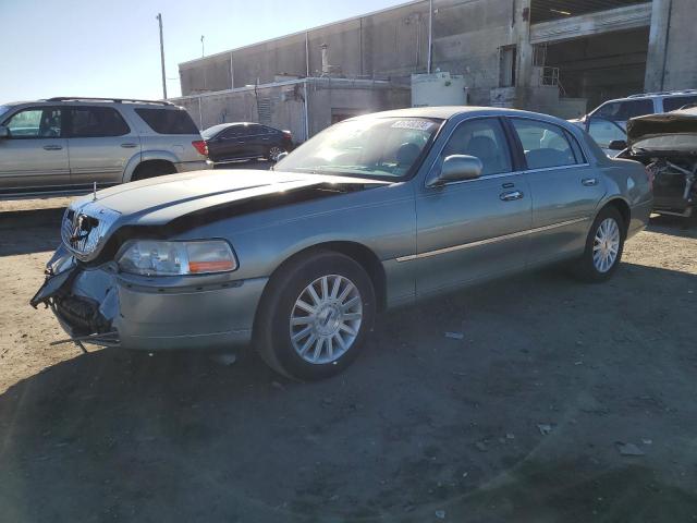 Lincoln Towncar (2004)
