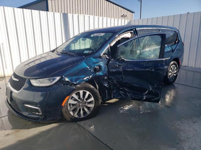 Chrysler Pacifica (2023)