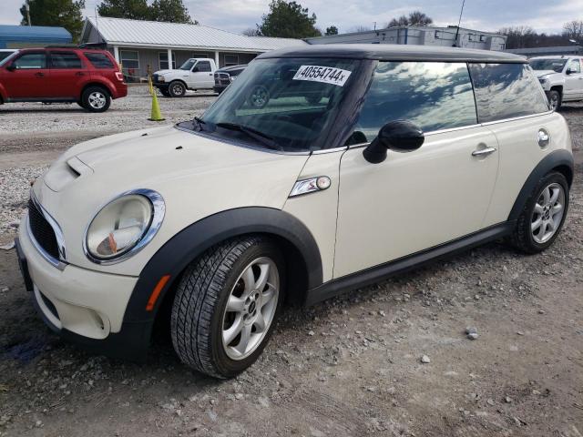 Mini Cooper (2010)