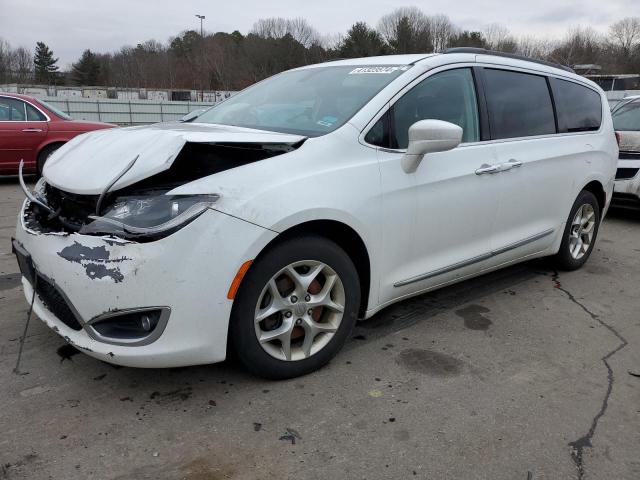 Chrysler Pacifica (2017)