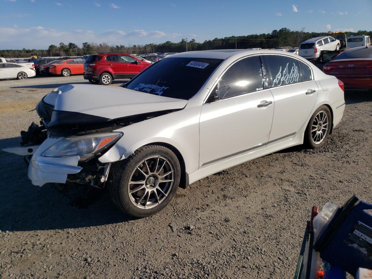 Hyundai Genesis (2012)