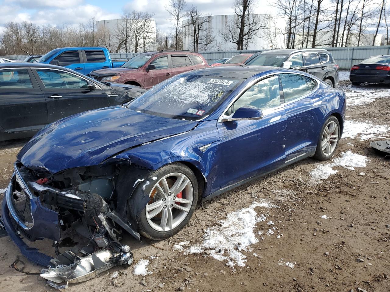 Tesla Model s (2015)