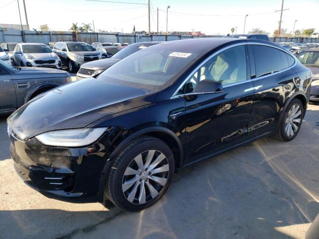Tesla Model x (2020)