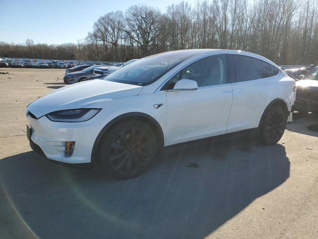 Tesla Model x (2017)