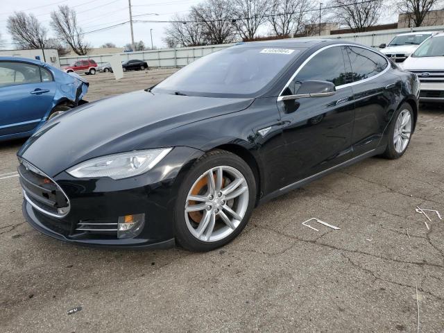 Tesla Model s (2013)