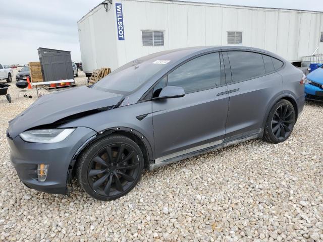 Tesla Model x (2021)