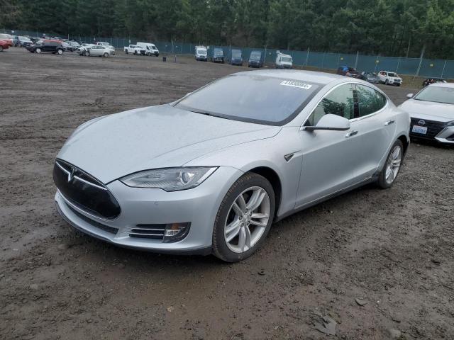 Tesla Model s (2014)