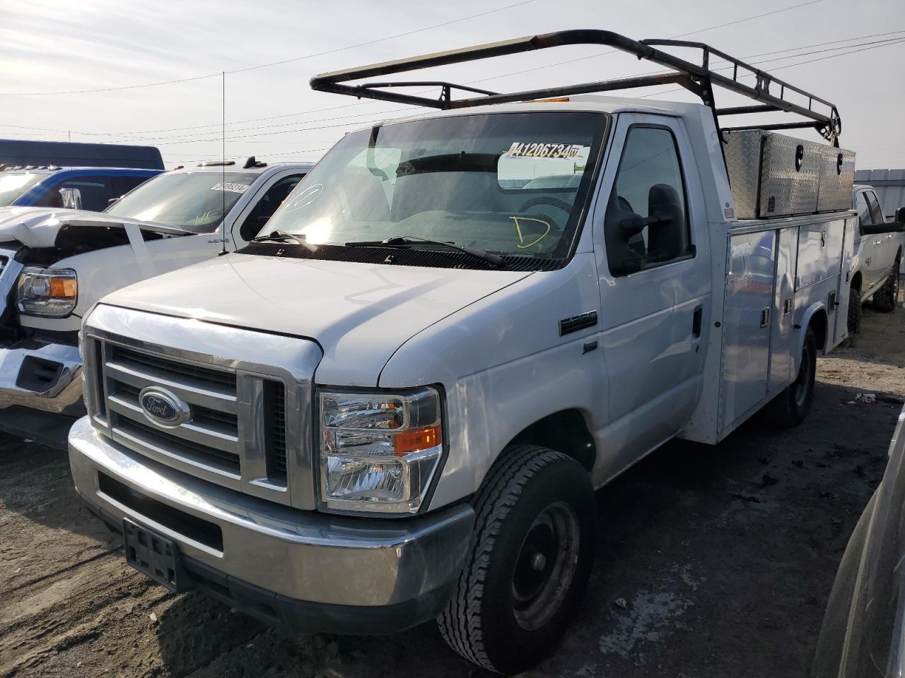 Ford Econoline (2012)
