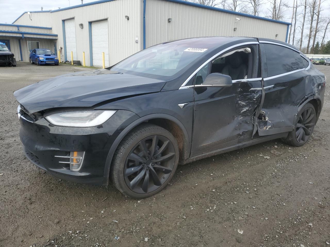 Tesla Model x (2021)