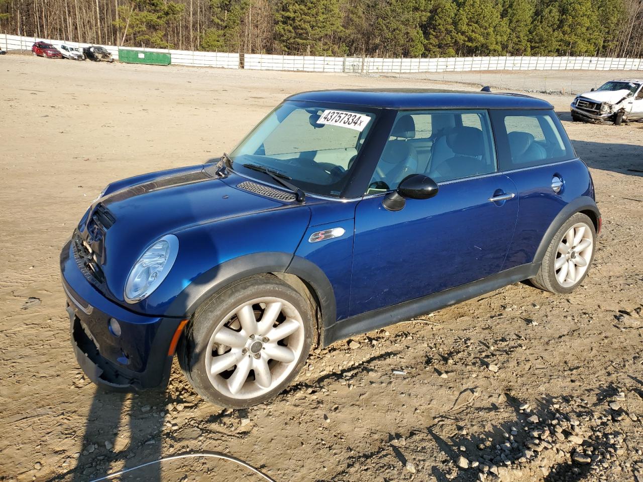 Mini Cooper (2003)