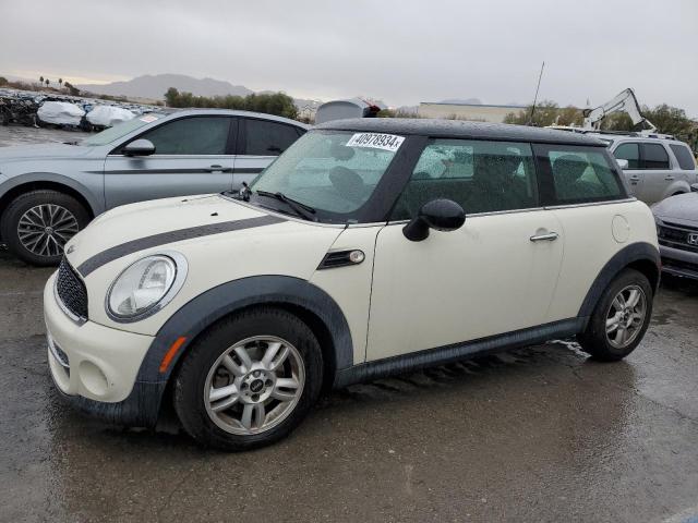 Mini Cooper (2012)