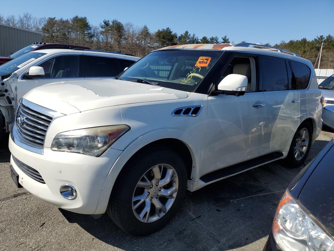 Infiniti Qx56 (2012)