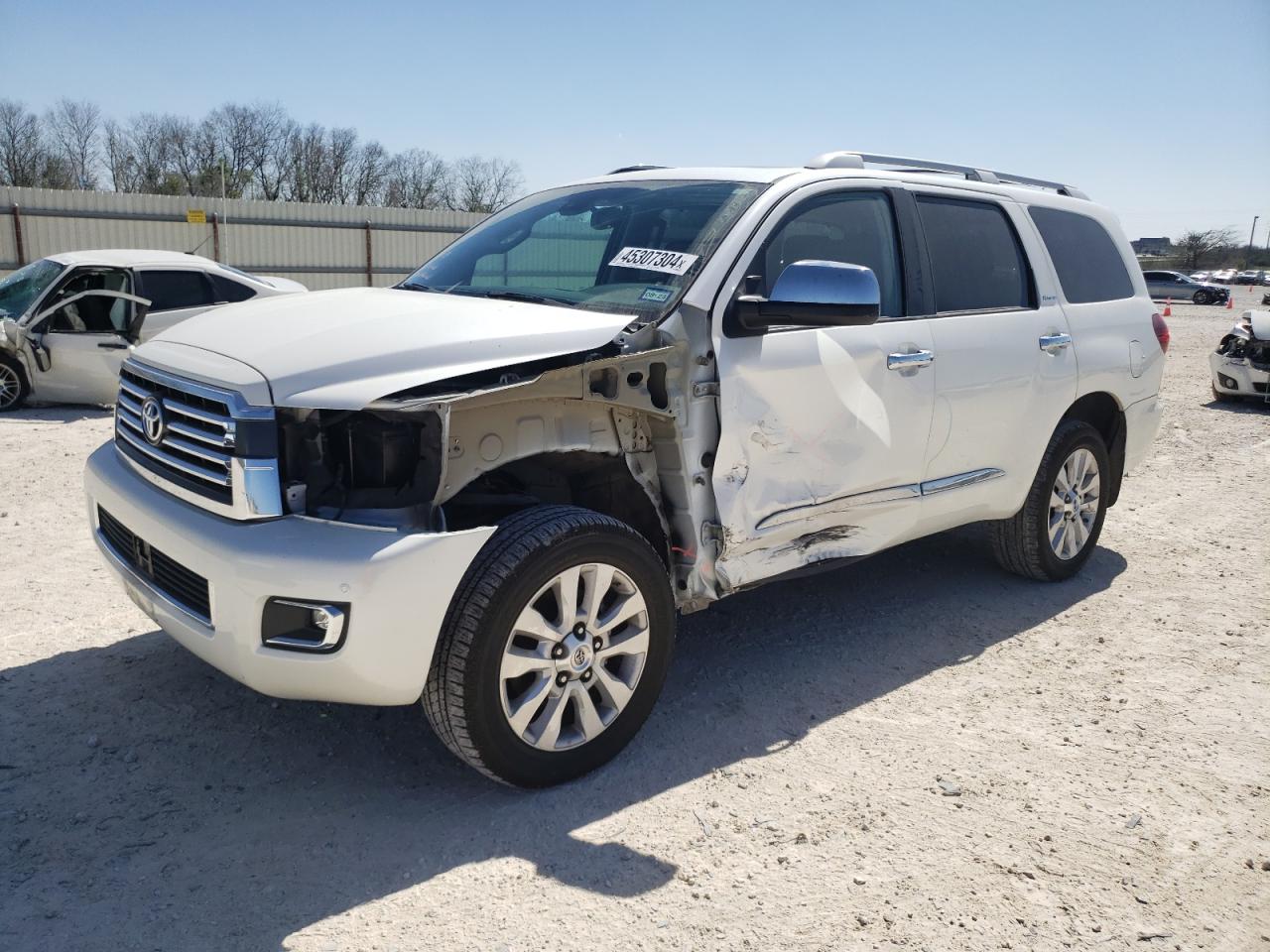 Toyota Sequoia (2019)