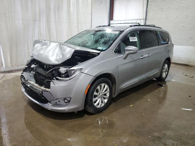 Chrysler Pacifica (2017)
