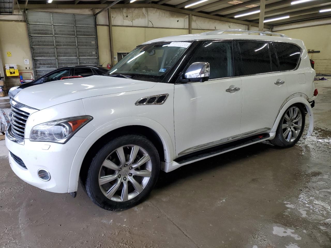 Infiniti Qx56 (2012)