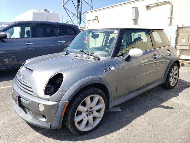 Mini Cooper (2006)