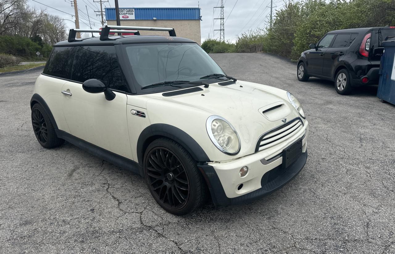 Mini Cooper (2005)