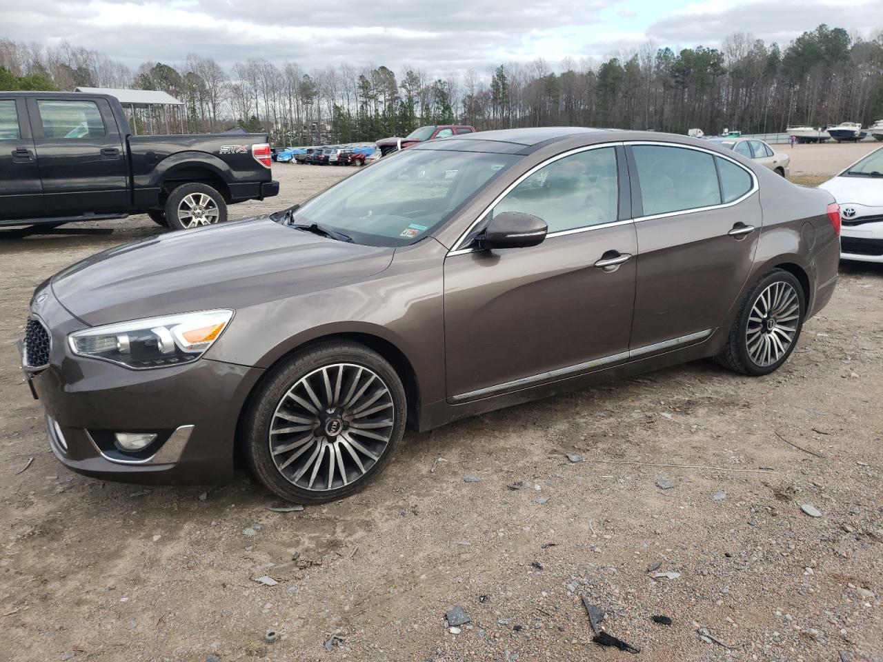 Kia Cadenza (2014)