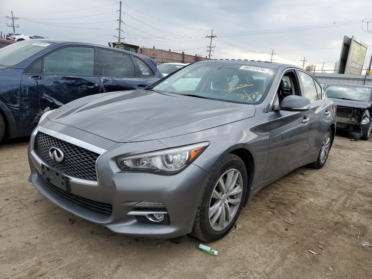 Infiniti Q50 base (2014)