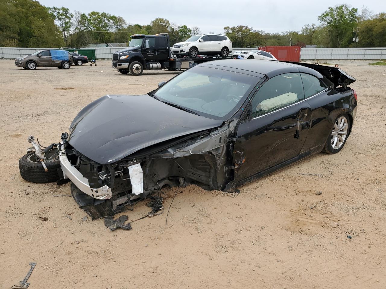 Infiniti Q60 (2014)