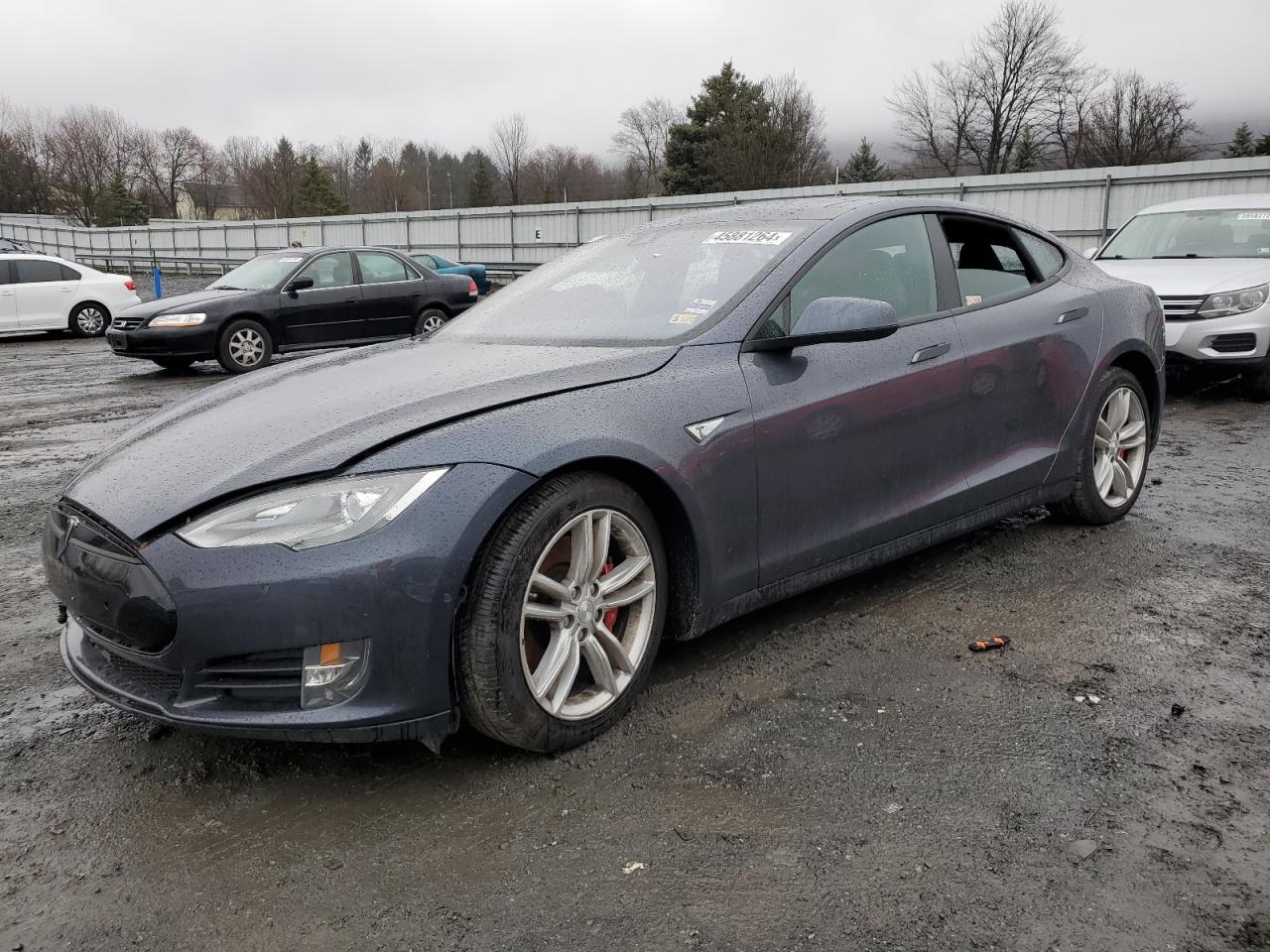Tesla Model s (2014)