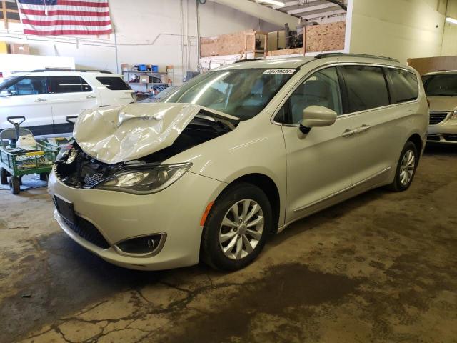 Chrysler Pacifica (2017)