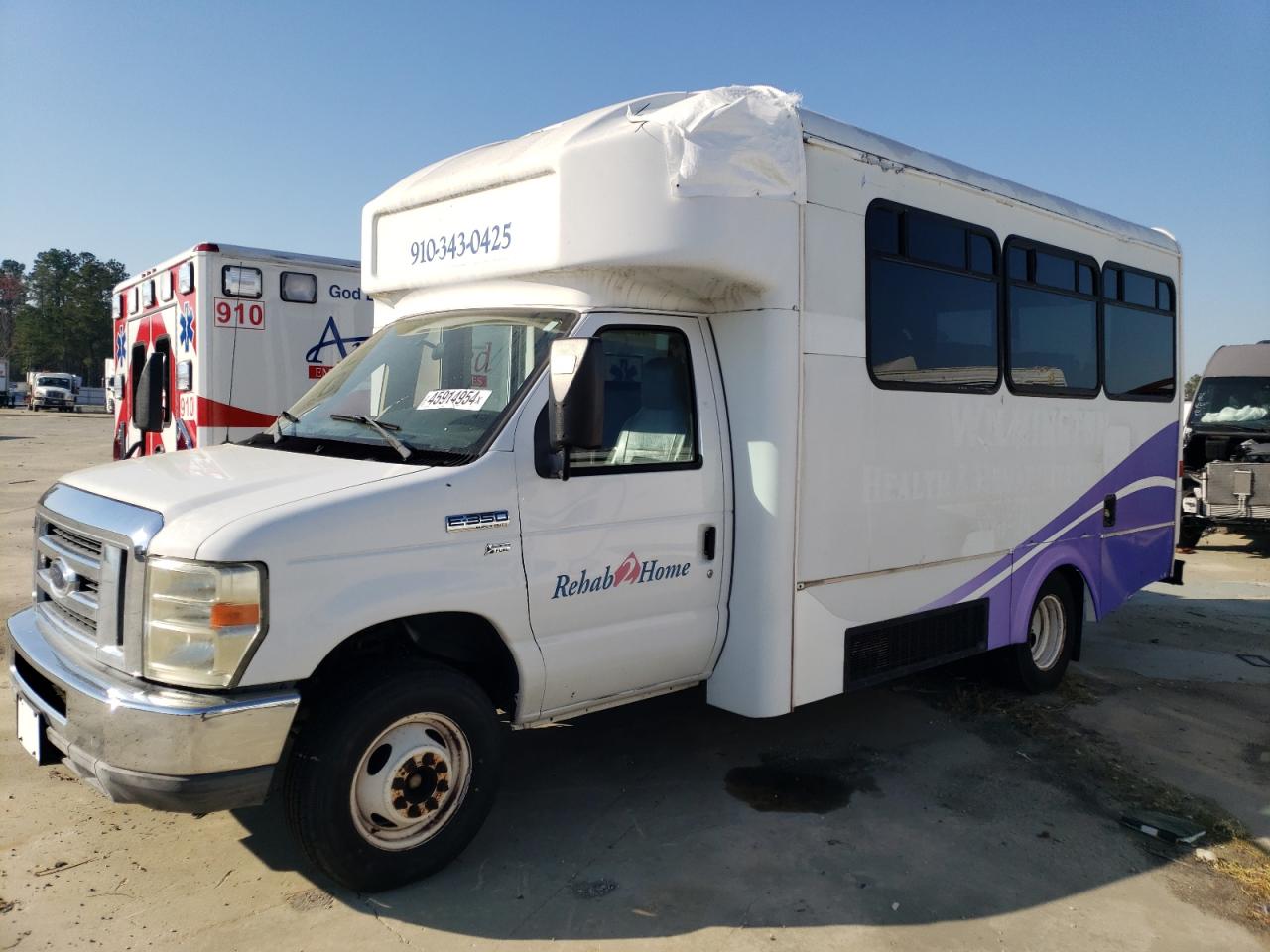 Ford Econoline (2010)