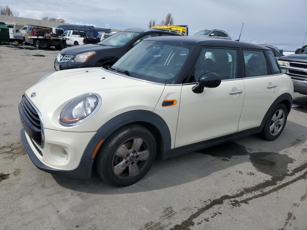 Mini Cooper (2017)