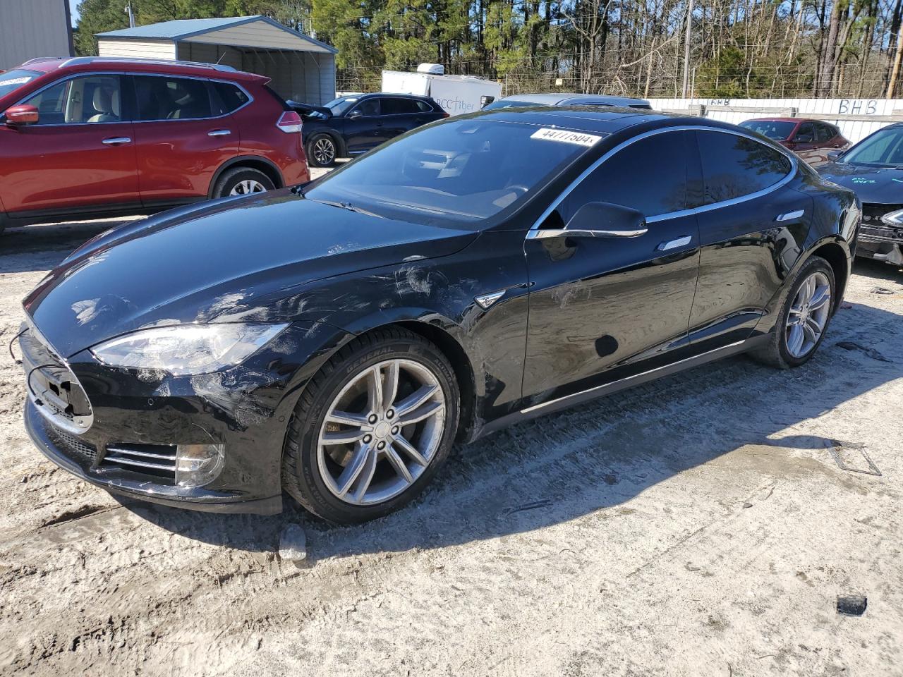 Tesla Model s (2015)